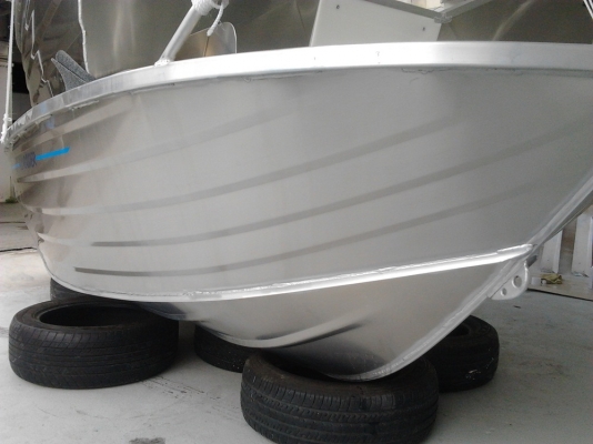 เรืออลู Bluefin Rider 4.2 จากออสเตรเลีย