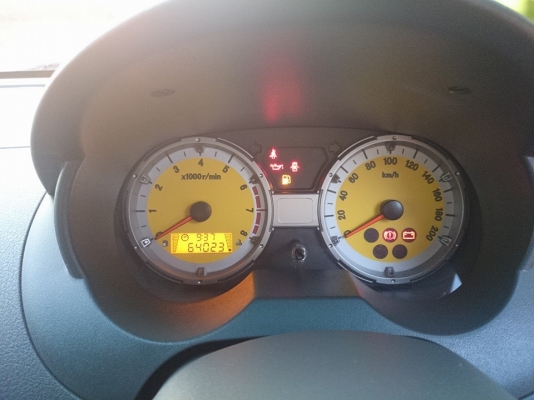 ขาวดาวน์ Proton Savvy 2010 MT ยกให้ไปผ่อนฟรีๆเลย