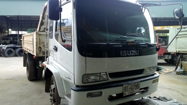 (เจ้าของลดให้สุดๆ)6ล้อดั้ม200แรงISUZU ยูโร2 ปี*48 รถสวย คัสซี เครื่องสวย ยางสวย