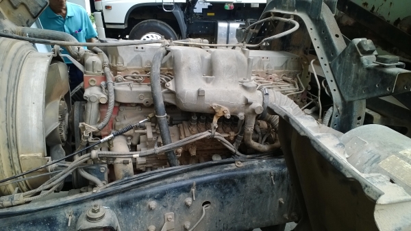 (เจ้าของลดให้สุดๆ)6ล้อดั้ม200แรงISUZU ยูโร2 ปี*48 รถสวย คัสซี เครื่องสวย ยางสวย