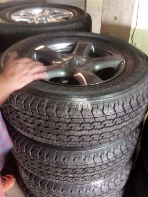 ขายเเม๊ก  All NEW  พร้อมยาง 2013 ตัวท๊อบ