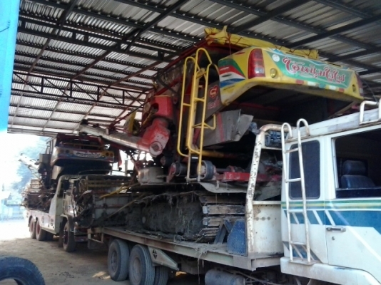 ขายคู่ สิบล้อหน้ายาวพร้อม รถเกี่ยว จ้าวช้างไวไฟหรือไอ้หนุุ่่มไวไฟ