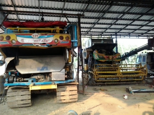 ขายคู่ สิบล้อหน้ายาวพร้อม รถเกี่ยว จ้าวช้างไวไฟหรือไอ้หนุุ่่มไวไฟ