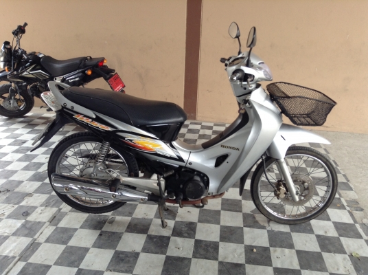 ขาย!!!เวฟ125s สต๊าทมือ กุญแจใหญ่ ปี48 รถเครื่องดีคับ มีเล่มทะเบียนครบ