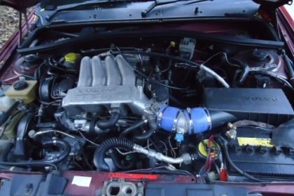 ขายรถหรู ราชการใช้ (รถอัยการเคยใช้)  VOLVO 460 GLT  เกียร์ ออโต้  สภาพดีมาก ขับดีเลย 100 (โฉมปี94-96) A/T ปี 1996 เกียร์ออโต้ แอร์เย็นชื่นใจ,ช่วงล่างนิ่มมาก, ความปลอดภัยดี ช่วงล่างนิ่ง วิ่งเกิน 100 ,โครงสร้างปลอดภัย(เเข็ง) มาตฐานยุโรป เครื่องเล่น CD-วิทยุ