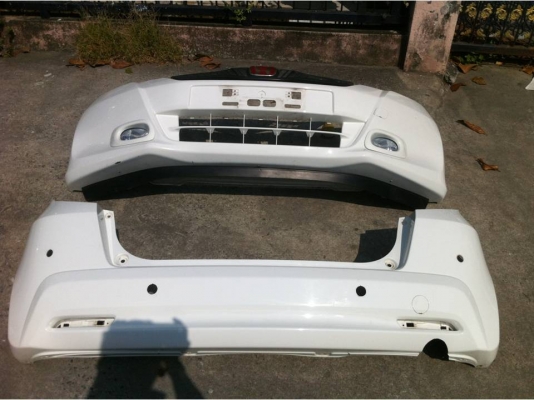 ด่วน!!!! กันชนหน้าหลัง Jazz S/MC สีขาวสภาพ 98\% ใส่ได้เลย