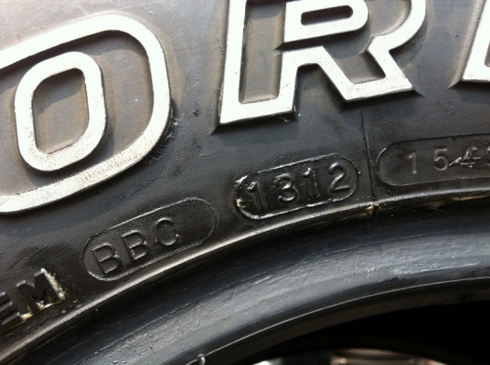 ขายยางMud Maxxis Bighorn MT762 ขนาด 32 11.5 R15 สวยๆ