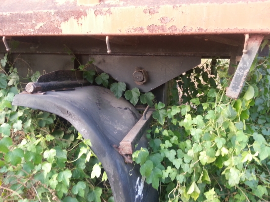 หางดั้ม2เพลา ไม่มีทะเบียน ยี่ห้อพนัส เจ้าของมาเองครับ 089-717-6464