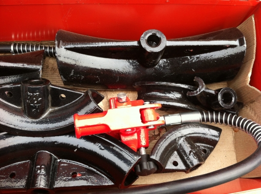 เครื่องดัดท่อไฮโดรลิก