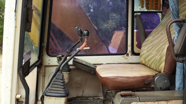 ขายด่วนแบ็คโฮ PC120รุ่น5สภาพเดิมๆเอกสารใบอินวอยน์ รถสภาพเดิมๆจองโทร0801515451