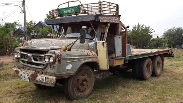 ขายด่วนสิบล้อเพลาเดียวเทรนเลอร์ขึ้นแบ็คโฮสภาพสวยสุดๆเอกสารเล่มทะเบียนเป็นท้ายลาดแล้วโทร0801515451