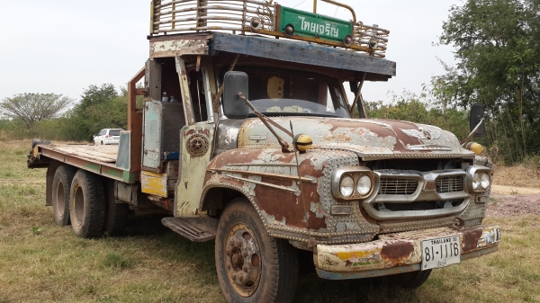 ขายด่วนสิบล้อเพลาเดียวเทรนเลอร์ขึ้นแบ็คโฮสภาพสวยสุดๆเอกสารเล่มทะเบียนเป็นท้ายลาดแล้วโทร0801515451