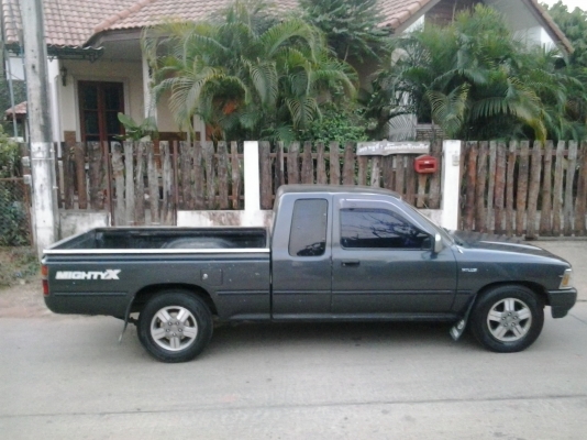 ขายด่วน Toyota mighty-x