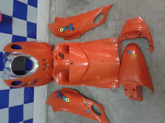 ขายชุดสีฟี่โน่ แท้  2ชุด