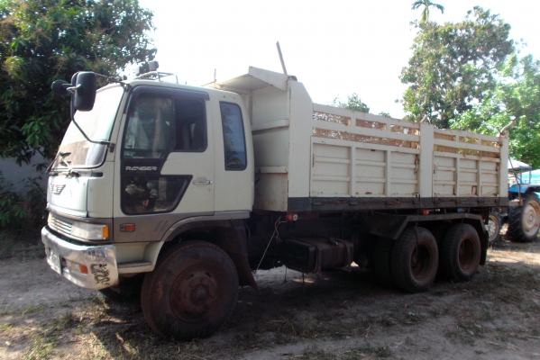 ขายด่วนรถสิบล้อKT920ดรั้มเครือง285เทอโบอินเตอหัวไฮเทก