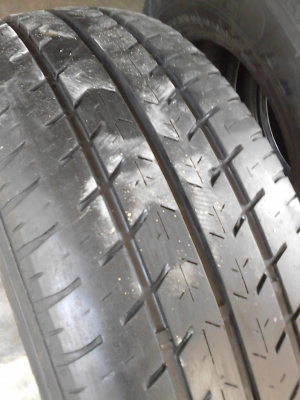 205/70R15 DEESTONE PAYAK R402 มีชุด 4 เส้น TEL.081-427-3941 205/70R15 DEESTONE PAYAK R402 มีชุด 4 เส้น TEL.081-427-3941