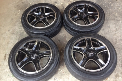 ขายแม็กพี้อมยางขอบ 15