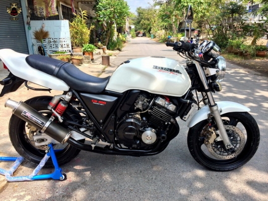 HONDA CB400CC ปี97 Version"S" สภาพเยี่ยม หล่อๆ สรรพสามิตแท้! 79,000 -