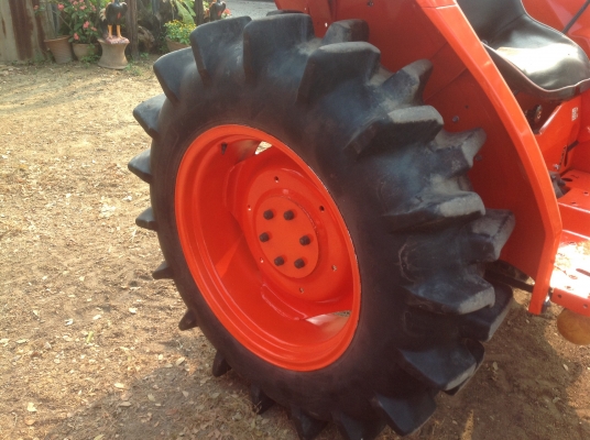 ปัญญาแทรคเตอร์มาแล้ว...จัดมาให้คับ คูโบต้า L4508 DI ตัวเปล่าจัดส่งอ.สนามชัยเขต จ. ฉะเชิงเทรา