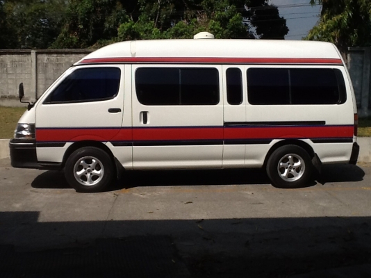 รถตู้พยาบาลสภาพเยี่ยม รถตู้พยาบาลสภาพเยี่ยม