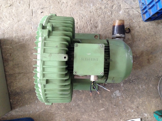 ขายริงโบวเวอร์ Siemens 3 HP.380V เป่า-ดูด สภาพสวยมาก พร้อมใช้งาน