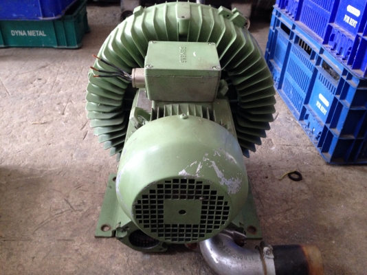 ขายริงโบวเวอร์ Siemens 3 HP.380V เป่า-ดูด สภาพสวยมาก พร้อมใช้งาน
