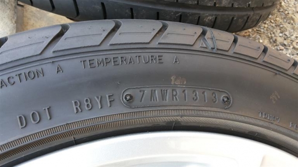 ล้อแม็กซ์มาสด้า2 ขอบ16 ถอดป้ายแดง