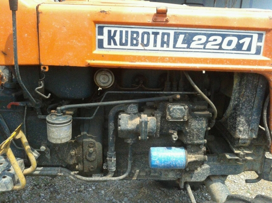 ขายรถไถ KUBOTA L2201 สภาพดี ราคา35,000
