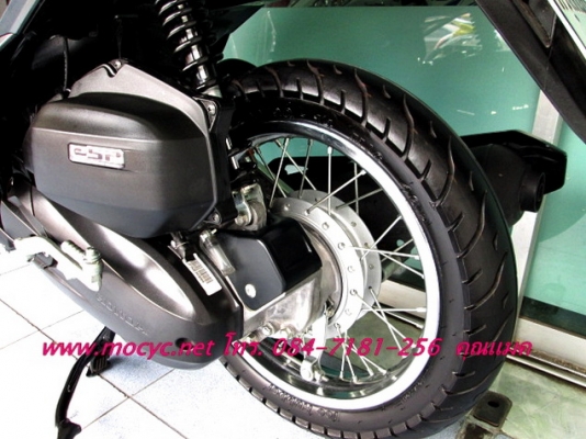 CLICK 125 i รุ่น combibrake สีดำด้าน รถเดือน ก.ค.ปี 56 ฟรีค่าโอน ของแถม 5 รายการ 39900