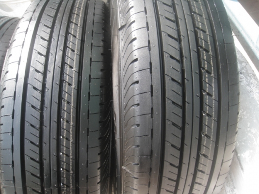 ขายล้อแม็กป้ายแดง new dmax 16"x6.5" et41 6 รู 139.7 สีเงิน ยางผลิตสัปดาห์ที่ 46-2เส้น 47-2เส้น ปี13 ตุ่มและสีที่หน้ายางมีทุกเส้นครับ สนใจติดต่อเล็กคลองสาม (081-3747940)