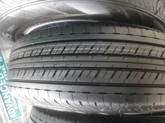 ขายล้อแม็กป้ายแดง new dmax 16"x6.5" et41 6 รู 139.7 สีเงิน ยางผลิตสัปดาห์ที่ 46-2เส้น 47-2เส้น ปี13 ตุ่มและสีที่หน้ายางมีทุกเส้นครับ สนใจติดต่อเล็กคลองสาม (081-3747940)