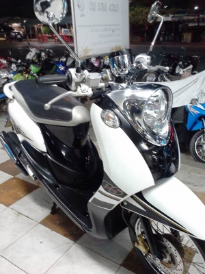 Yamaha Fino รุ่นเกน้ำมันแยกส่วน รถปลายปี 2556 ลาย PS รถสวยเป็นลายสุดท้าย