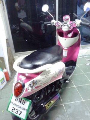 รถอย่างสวยงดงามปิ๊งๆ Fino ปี 2556 ล้อแม็กซ์ V.I.P ลายปารีส สีหว๊านหวาน