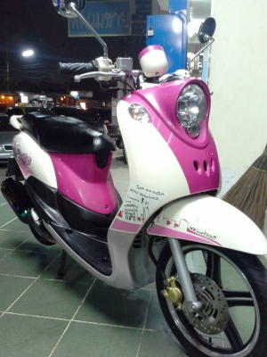 รถอย่างสวยงดงามปิ๊งๆ Fino ปี 2556 ล้อแม็กซ์ V.I.P ลายปารีส สีหว๊านหวาน