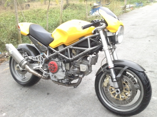 DUCATI M900ie ปี03 สรรพสามิตรแท้ ของเเต่งเยอะ กุญแจ3ดอก