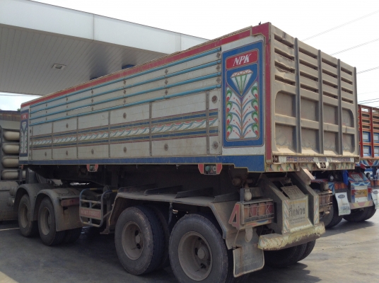 ขายหัวลากติดก๊าซNgv7ถังMITSUBISHI527SRเทอร์โบ220แรงหางดั้มหน้าพระลาน ขายหัวลากติดก๊าซNgv7ถังMITSUBISHI527SRเทอร์โบ220แรงหางดั้มหน้าพระลาน