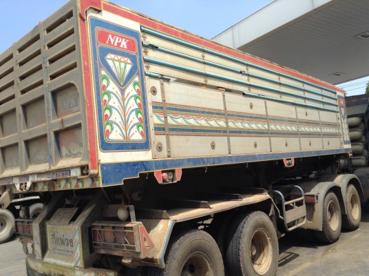 ขายหัวลากติดก๊าซNgv7ถังMITSUBISHI527SRเทอร์โบ220แรงหางดั้มหน้าพระลาน ขายหัวลากติดก๊าซNgv7ถังMITSUBISHI527SRเทอร์โบ220แรงหางดั้มหน้าพระลาน