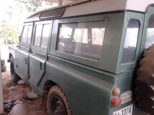 รถจิีบ แลนโรเวอร์ สภาพสวย เล่มพร้อมโอน รถจิีบ แลนโรเวอร์ สภาพสวย เล่มพร้อมโอน