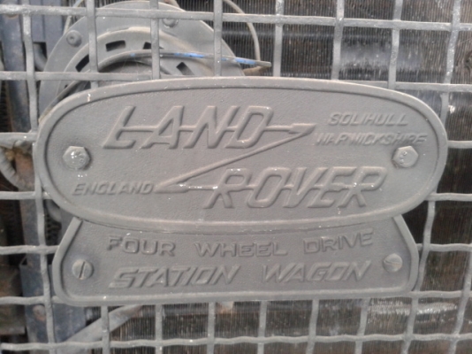 รถจิีบ แลนโรเวอร์ สภาพสวย เล่มพร้อมโอน รถจิีบ แลนโรเวอร์ สภาพสวย เล่มพร้อมโอน