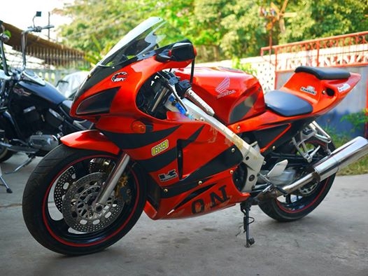 ขาย Nc30 พร้อมทะเบียนแท้ สภาพแหล่มๆเครื่องสดๆ แฟริ่ง Rc212 ขาย Nc30 พร้อมทะเบียนแท้ สภาพแหล่มๆเครื่องสดๆ แฟริ่ง Rc212