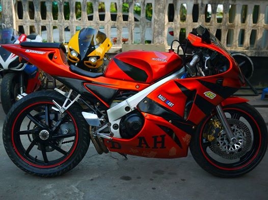 ขาย Nc30 พร้อมทะเบียนแท้ สภาพแหล่มๆเครื่องสดๆ แฟริ่ง Rc212 ขาย Nc30 พร้อมทะเบียนแท้ สภาพแหล่มๆเครื่องสดๆ แฟริ่ง Rc212