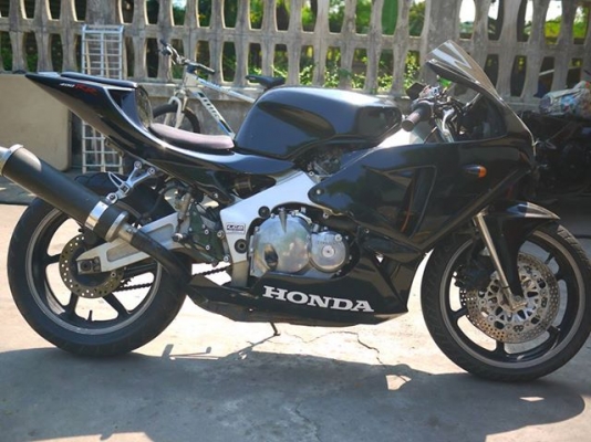 ขาย CBR92 คาร์บูร์ไฟฟ้าพร้อมทะเบียนแท้จัดไฟแนนท์ได้