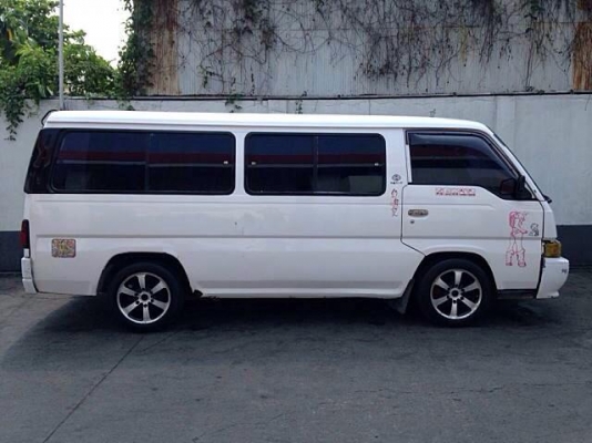 ต้ำพระราม2 ขาย รถตู้ nissan urvan ปี87 เอกสารพร้อมโอน ภาษีขาด1ปี (รับแลกรถบิ๊กไบค์)