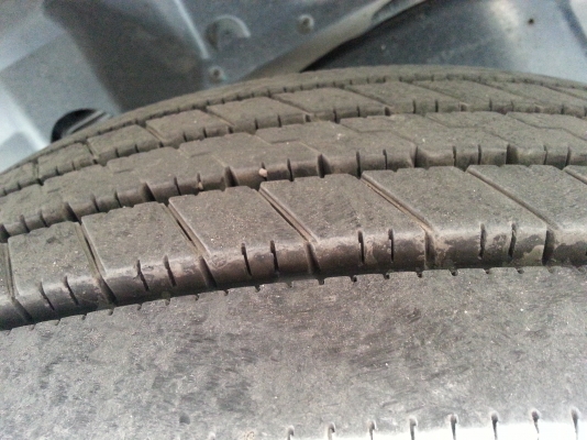 ขาย รถบรรทุก HINO MAGA