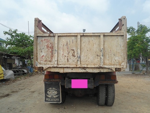 ขายรถสิบล้อ Mitsubishi 2 เพลาดั้ม มีสโลว์กลาง หัวบางเดิม กระบะตีสวย