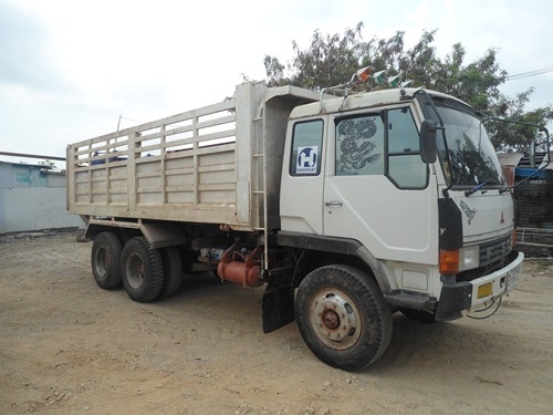 ขายรถสิบล้อ Mitsubishi 2 เพลาดั้ม มีสโลว์กลาง หัวบางเดิม กระบะตีสวย