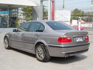 BMW SERIES 3 323i E46 AUTO ปี 2005 รถบ้านพร้อมใช้ จัดไฟแนนซ์ได้ T.086-527-9533