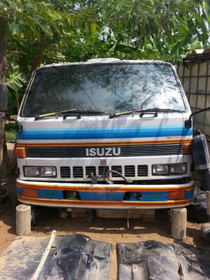 ขายหัวเก๋ง ISUZU รุ่น NRR 175