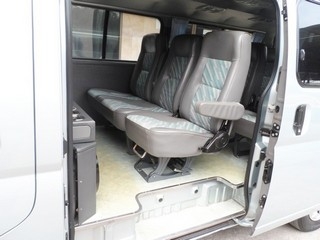 NISSAN URVAN GX 3.0 MT ปี 03 รถบ้านแท้ ใช้งานน้อย ดาวน์ 8,000 T.086-527-9533