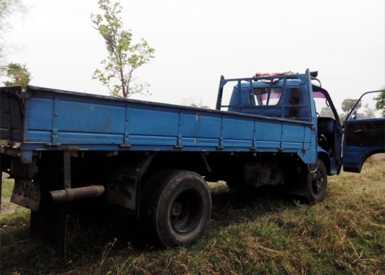 ISUZU หกล้อ ขนาดกลาง เครื่อง 85 แรง ยาว 4.30เมตร ขาย185,000บาท